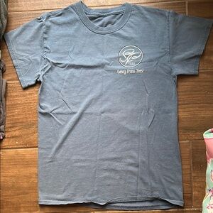 Teen girl’s tee Shirt